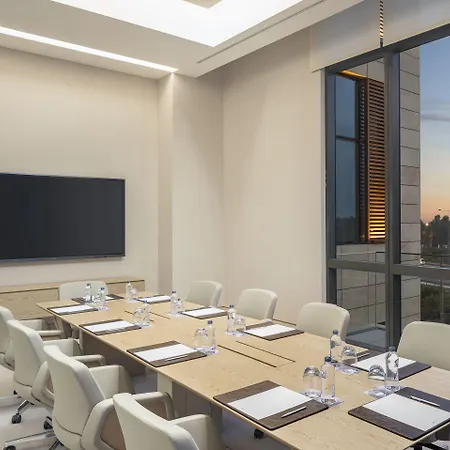 Hyatt Regency Istinyepark 5*