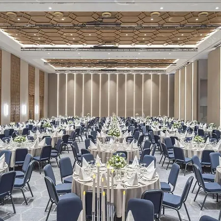 Hyatt Regency Istinyepark Szálloda 5*